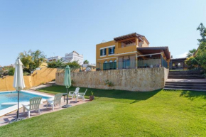 Bonito Chalet Con Vistas
